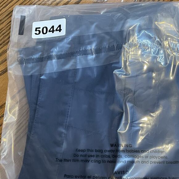 Rhone Commuter Shorts Mens 34 Blue Chino Performance Preppy Golf Stretch Casual - Picture 13 of 13